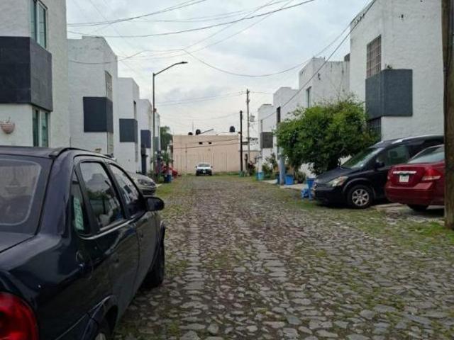 CASA EN VENTA EN ZAPOPAN, JALISCO SANTA ANA TEPETITLAN