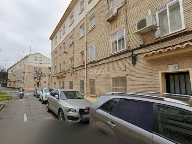 Casa en venta en Zaragoza, Oliver. Casas.