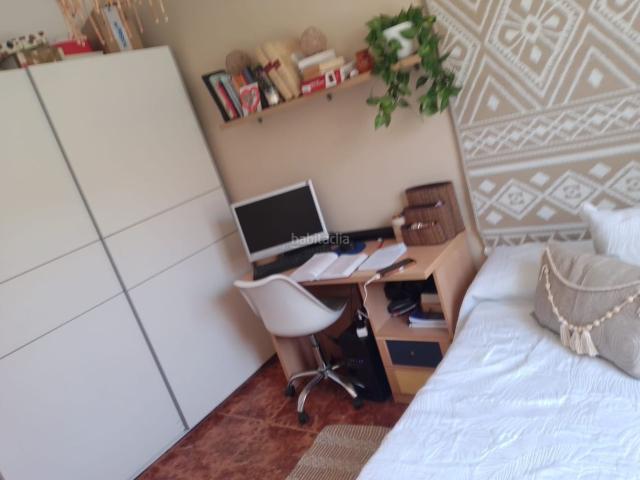 Casa en venta en Zaragoza, Oliver. ¡OPORTUNIDAD EN BARRIO OLIVER: TU HOGAR LISTO PARA MUDARTE Y CON JARDÍN PROPIO!. Casas.