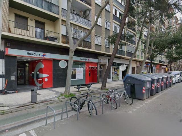 Casa en venta en Zaragoza, Avenida Cataluña. Casas.