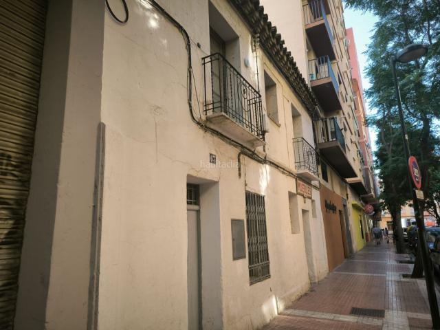 Casa en venta en Zaragoza, Las Delicias. OPOTUNIDAD EN PLENO PASEO CALANDA. Casas.