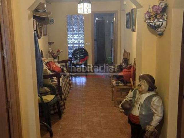 Casa en venta en Zarza de Tajo. Casa chalet en Plaza Mayor, Zarza de Tajo. Casas Zarza de.
