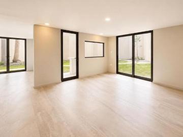 Casa en venta en Zavaleta Puebla, residencia de Lujo excelente ubicación