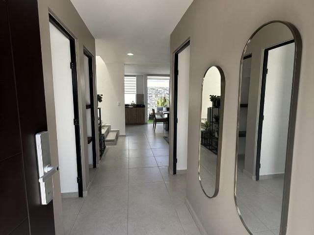Casa en Venta en Zekkei II