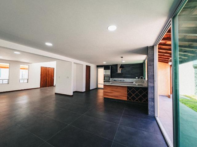 Casa en venta en Zerezotla, San Pedro Cholula, Puebla