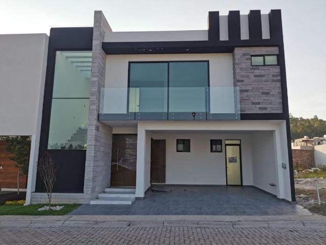 Casa en venta en Zerezotla, San Pedro Cholula, Puebla