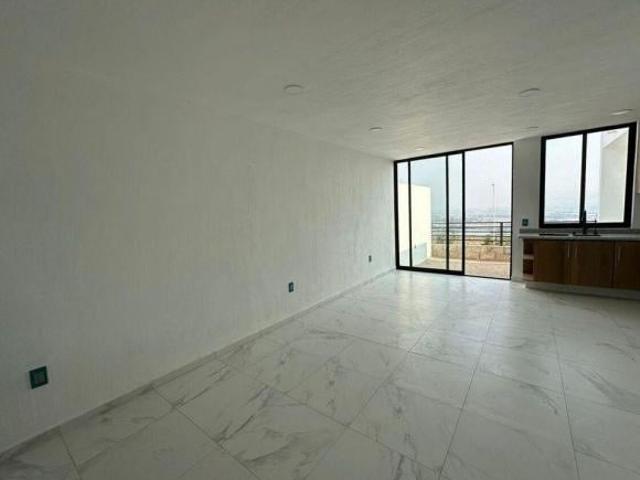 Casa en venta en ZIMALTA, San Pedro Tlaquepaque