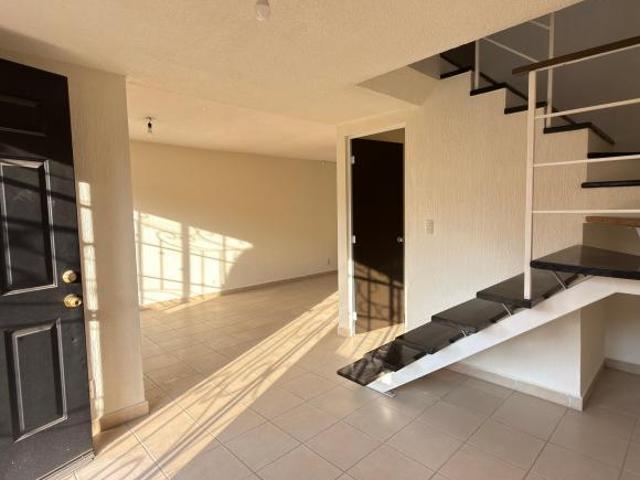 Casa en venta en Zinacantepec en muy buen estado de conservación