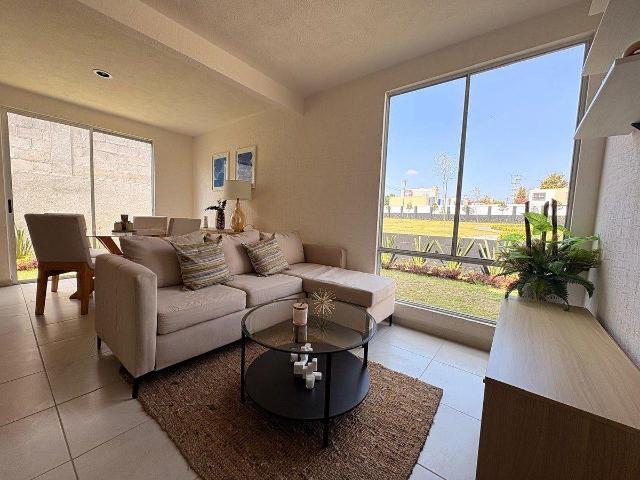 CASA EN VENTA EN ZINACANTEPEC MODELO ALAMO