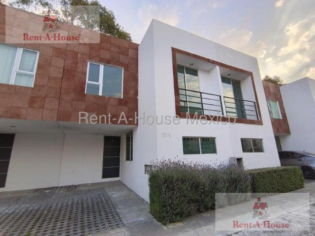 Casa en Venta en Zinacantepec, San Luis Mextepec GIS 26 1622