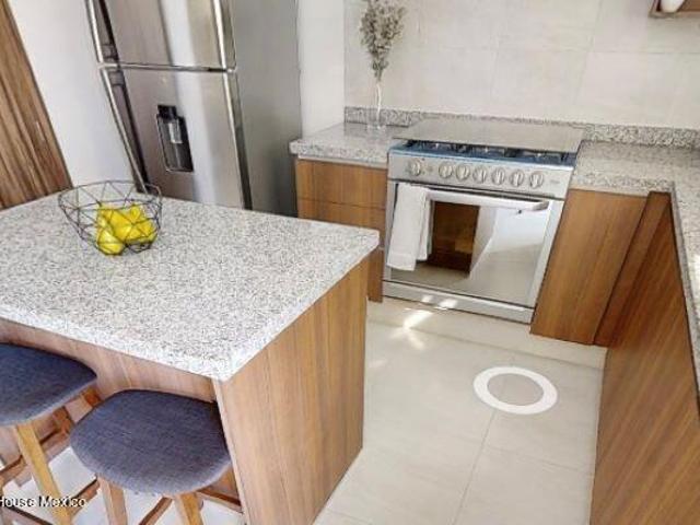 Casa en Venta en Zinacantepec, San Miguel Zinacantepec AM. 26 2023