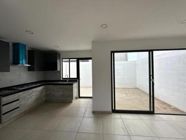 Casa en Venta en Zona Candiles, Vive con Calidad de Vida, GRAN UBICACIÓN!