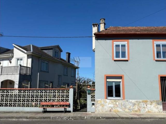 CASA EN VENTA EN ZONA CASAR