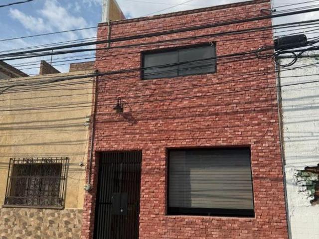 CASA EN VENTA EN ZONA CENTRO DE LEÓN, GTO
