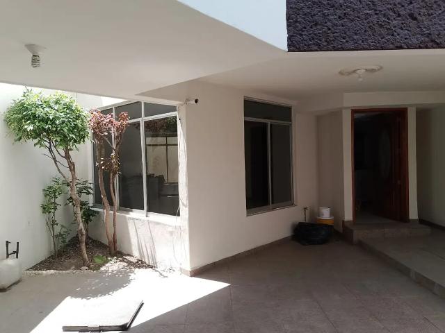 Casa en venta en Zona de Oro, Celaya, Guanajuato