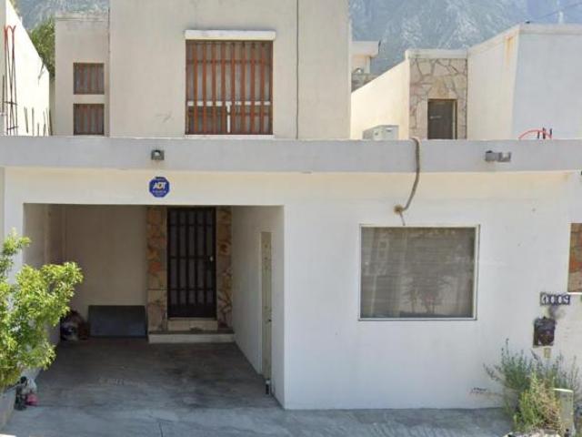 Casa en venta en zona de pleno crecimiento