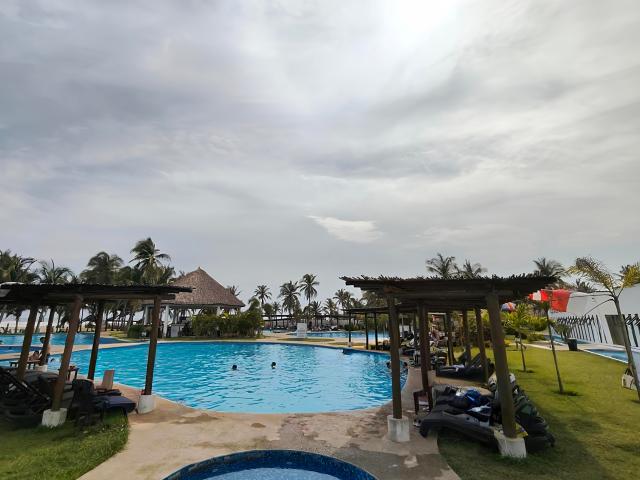 ​Casa en Venta en zona diamante Acapulco. Condominio Puerta al Sol, cerca de Fórum Mundo Imperial y aeropuerto