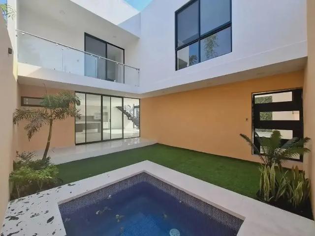 Casa en venta en zona exclusiva  Cuernavaca
