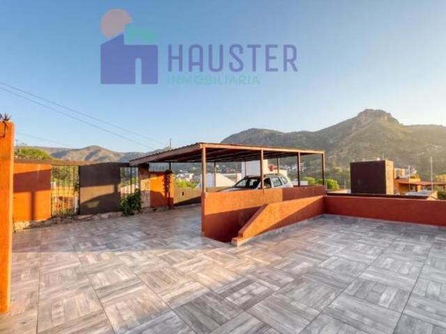 Casa en venta en zona Paseo de la Presa