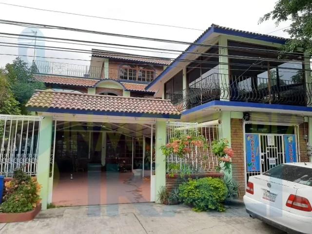 Casa en venta en 27 de Septiembre, Poza Rica de Hidalgo, Veracruz de Ignacio de la Llave