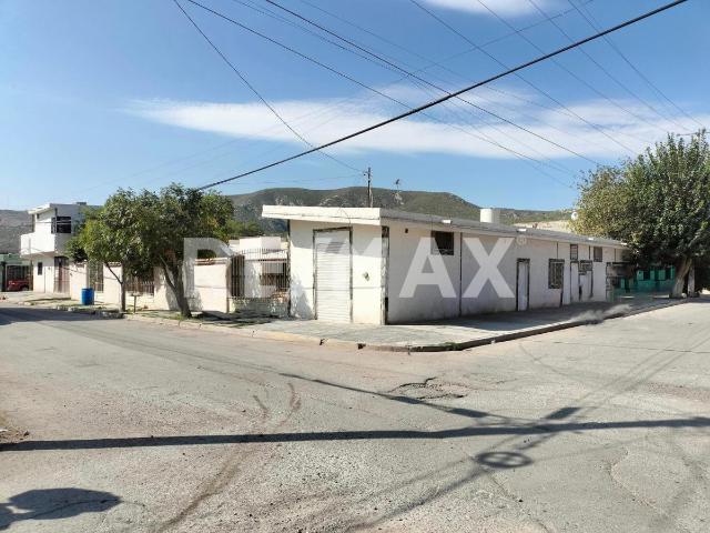 CASA EN VENTA EN 20 DE NOVIEMBRE