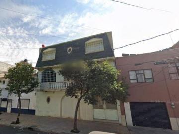 CASA EN VENTA EN 20 DE NOVIEMBRE, EXCELENTE PROPIEDAD JH