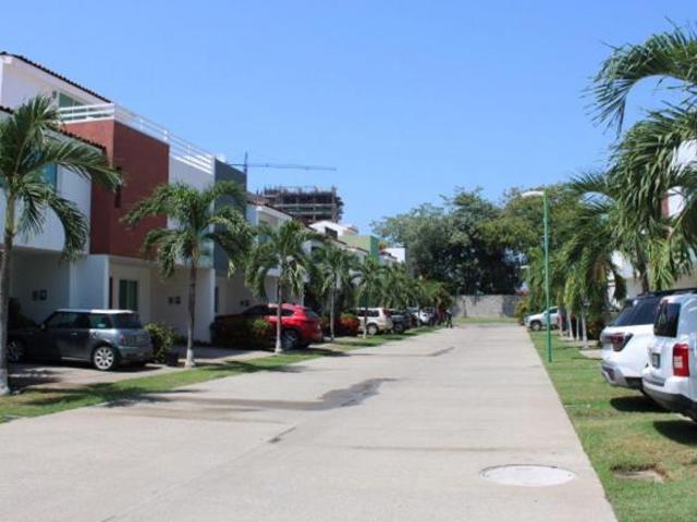 CASA EN VENTA ENTRE RIOS