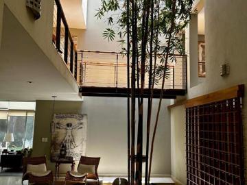 CASA EN VENTA ENTRE ZAVALETA Y CAMINO REAL