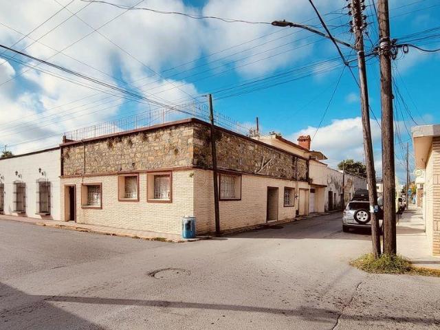 Casa en Venta, Esquina, Centro, Linares Nuevo Le?n
