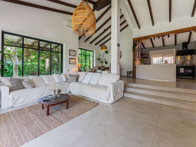 Casa en venta Estepona, Andalucía