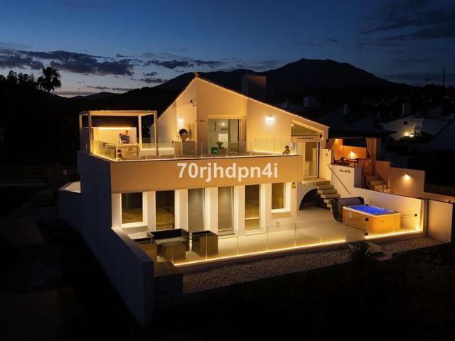 Casa en venta Estepona, Andalucía