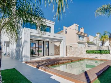 Casa en venta Estepona, Andalucía