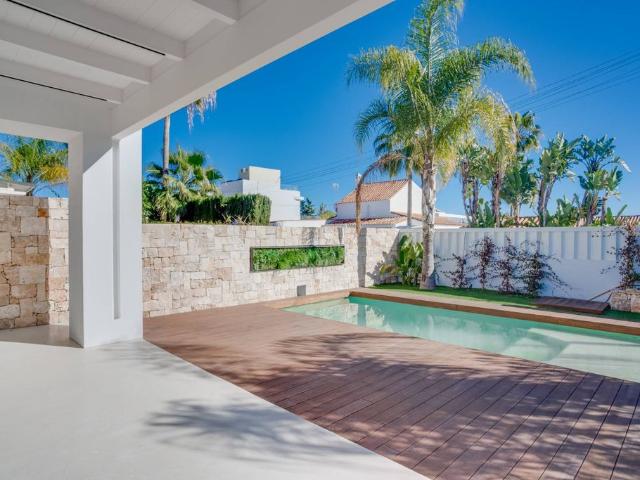 Casa en venta Estepona, Andalucía