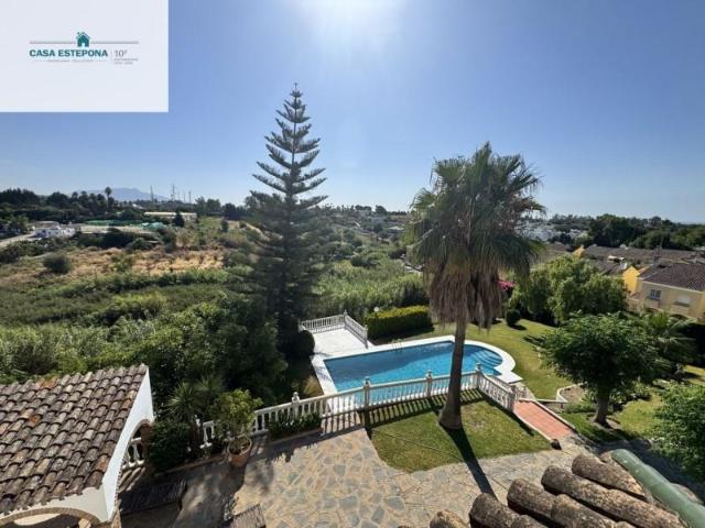 Casa en venta Estepona