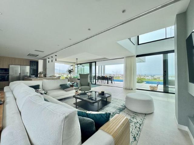 Casa en venta Estepona