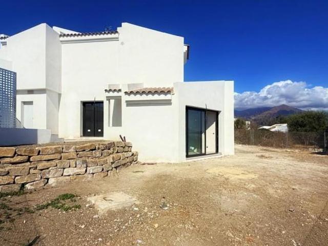 Casa en venta Estepona