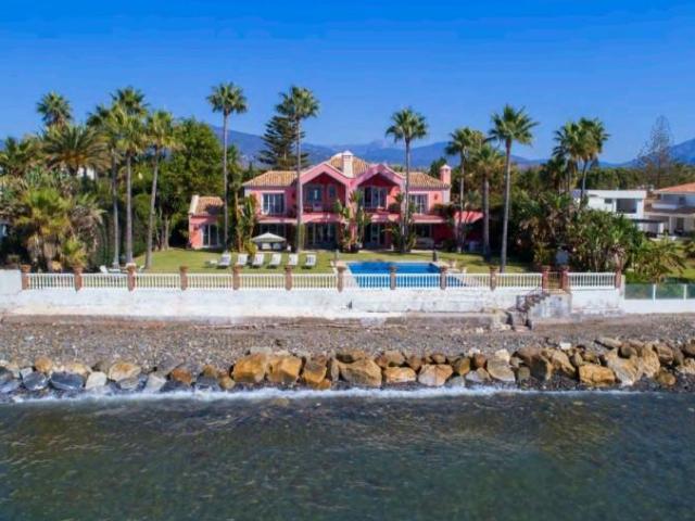 Casa en venta Estepona