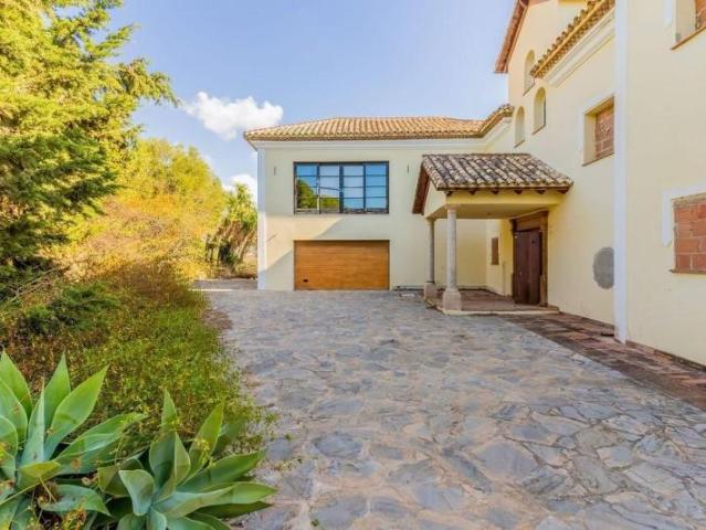 Casa en venta Estepona
