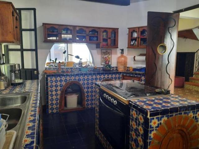 Casa en venta estilo colonial en Tepepan