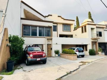 CASA EN VENTA FUENTES DEL VALLE