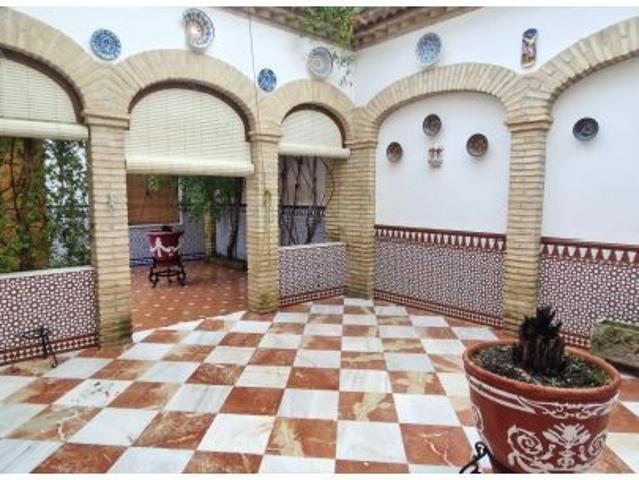 CASA EN VENTA FERNAN NUÑEZ