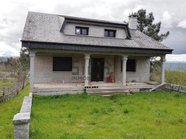 CASA EN VENTA FONDÓN TOÉN
