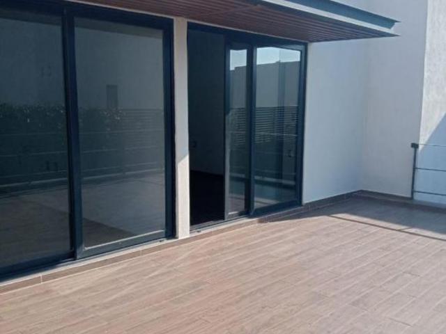 CASA EN VENTA FRACC MAGNO RECIDENCIAL CELAYA