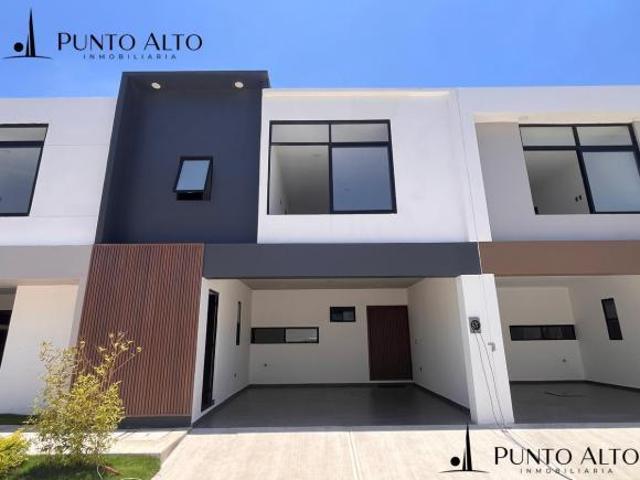 CASA EN VENTA FRACC. ANDARES MIRAMAR