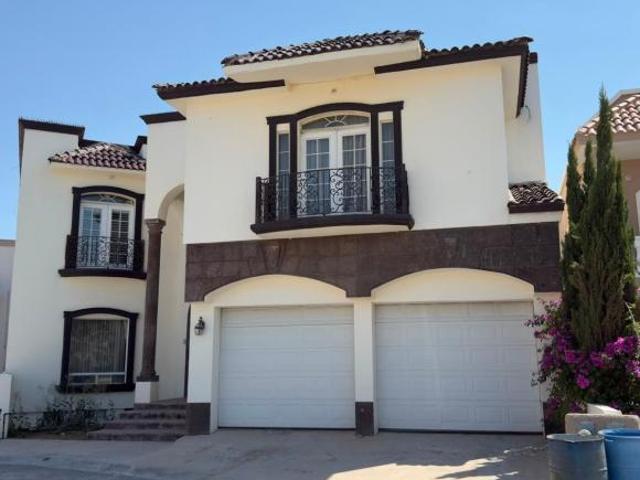 Casa en Venta Fracc. Arroyo del Paraiso Cd Juarez