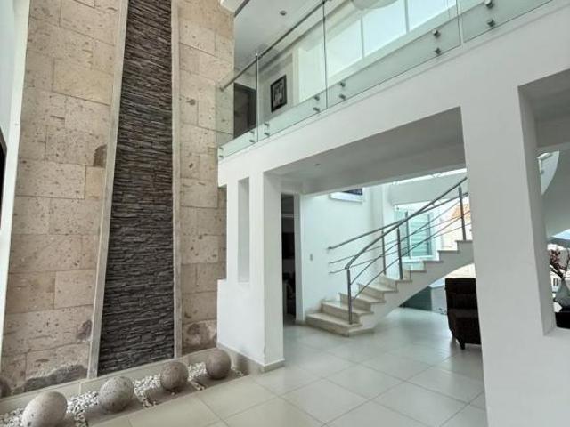 CASA EN VENTA FRACC. CASA FUERTE, TLAJOMULCO, JALISCO