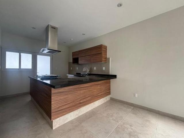 Casa en Venta Fracc. Circuito Tarragona San Luis Potosí, SLP