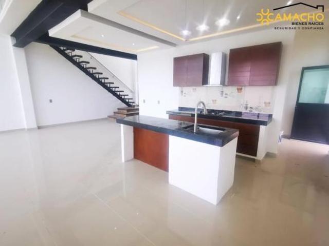 Casa en Venta Fracc. Flores del Tehuicil Olc 4234