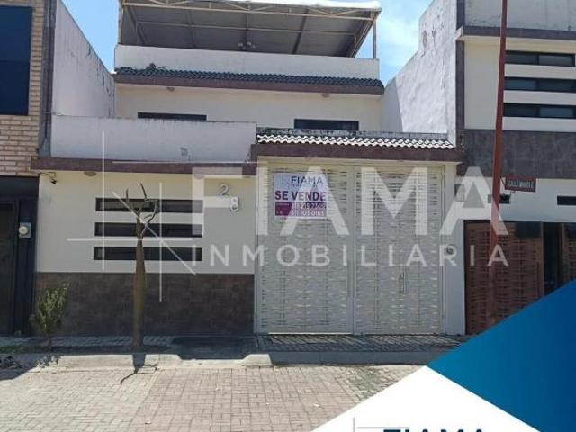 CASA EN VENTA FRACC. PARQUE ECOLÓGICO, TEPIC, NAY