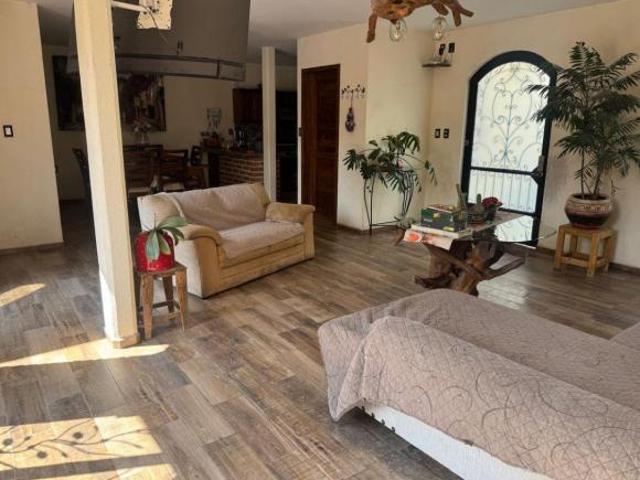 Casa en venta, Fracc Portones del Carmen. León, Guanajuato